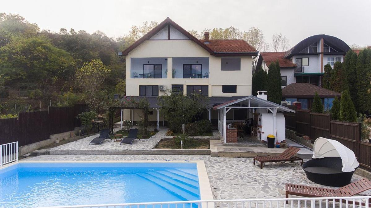Briza Hotel Orsova Kültér fotó